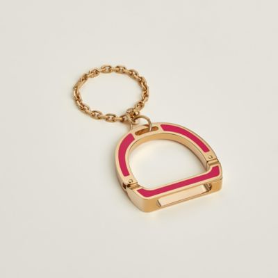 2点おまとめ CHANEL マフラー & HERMES グローブホルダー 2点おまとめ CHANEL マフラー & HERMES グローブホルダー 2点お